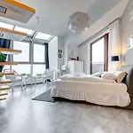 Sea Towers Panorama By Renters