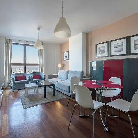 Sea Towers Panorama By Renters * גדינייה