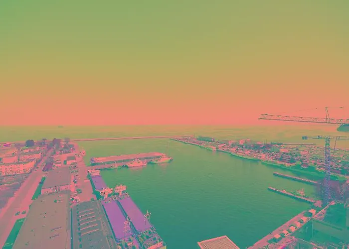 Dom & House - Sea Towers *